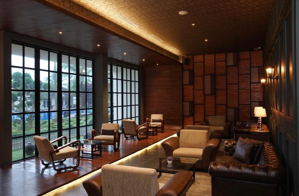 Java Heritage Hotel Пурвокерто Екстериор снимка